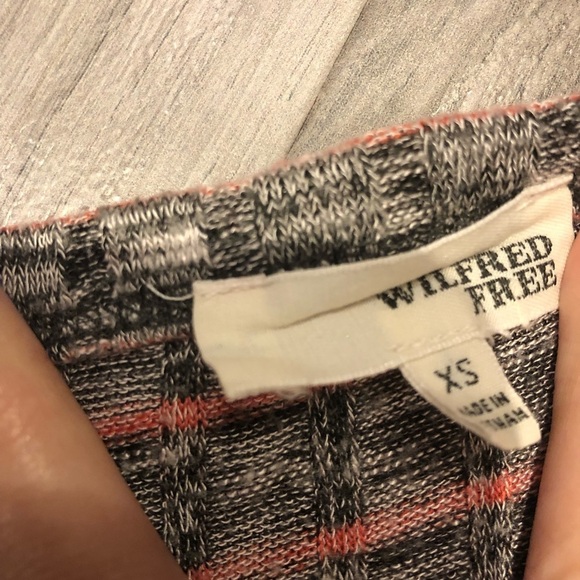 ARITZIA Wilfred Free Knit High Neck Crop Tank Size XS - Picture 5 of 6